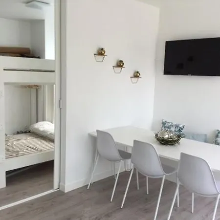 Nieuwpoort-bad Met Groot Terras Apartment *